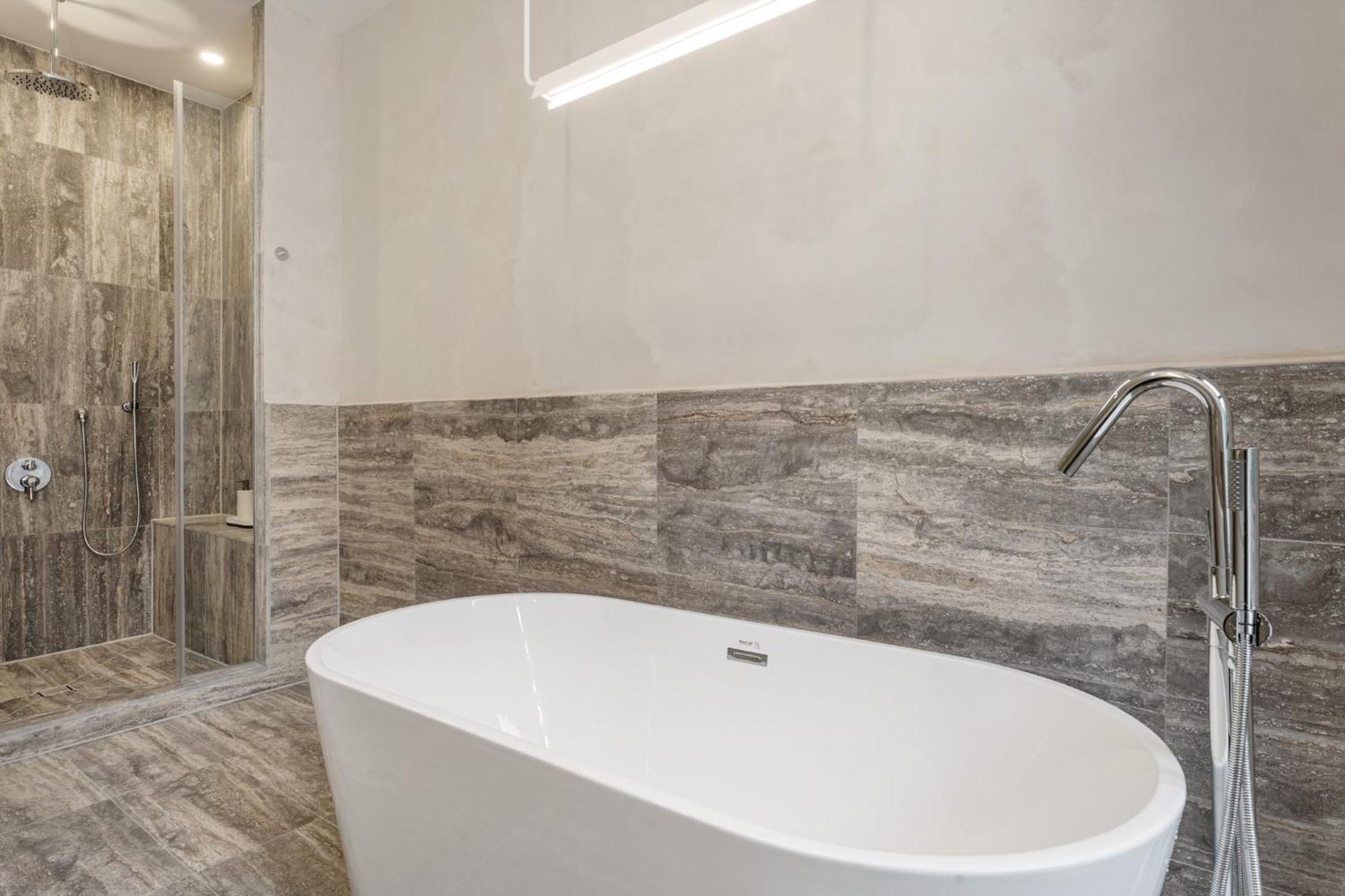 Luxurious Harlem With Modern Amenities, Outdoor Patio! Appartement *