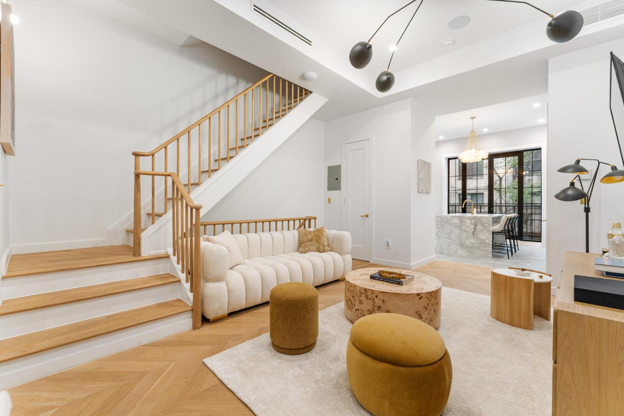 Appartement Luxurious Harlem With Modern Amenities, Outdoor Patio!
