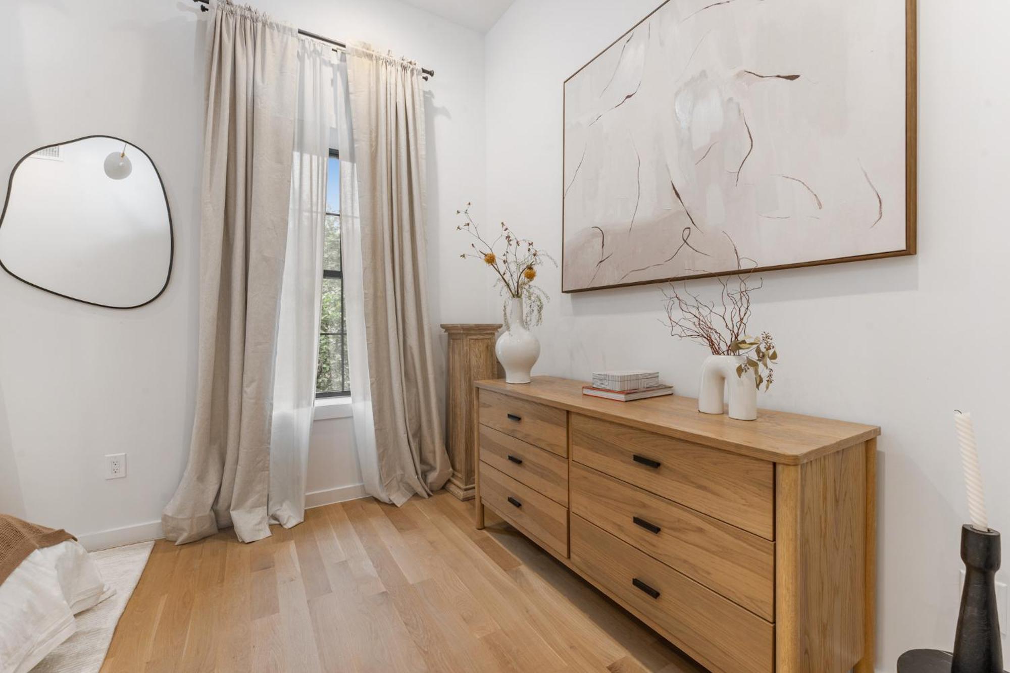 Luxurious Harlem With Modern Amenities, Outdoor Patio! Appartement *