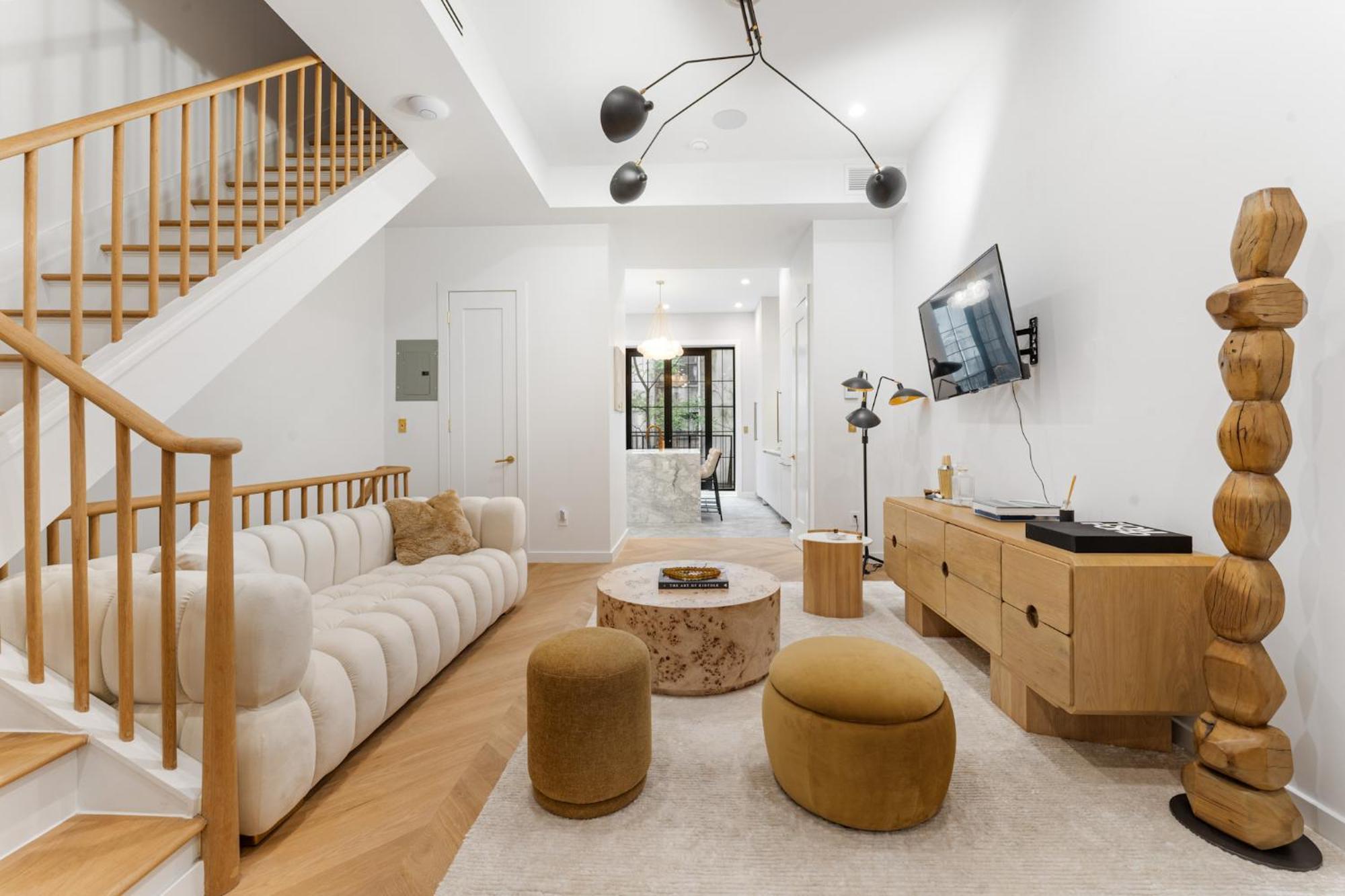 Luxurious Harlem With Modern Amenities, Outdoor Patio! Appartement *
